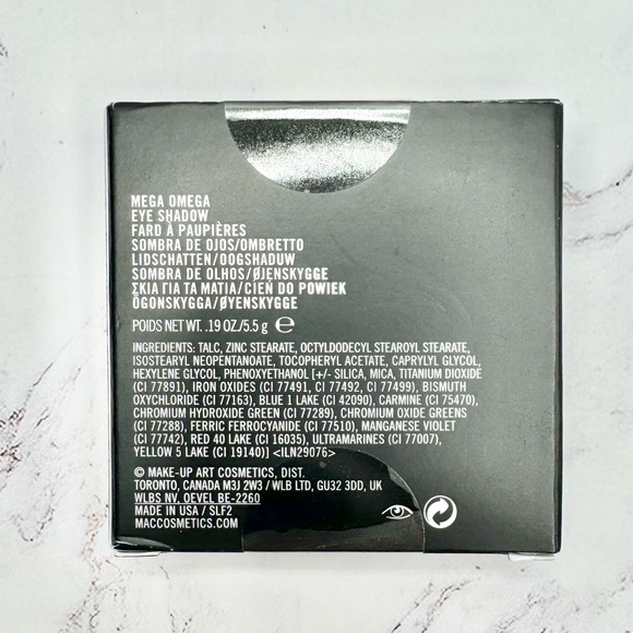 MAC COSMETICS Travel Exclusive Mega Omega Eye Shadow - Picture 6 of 6
